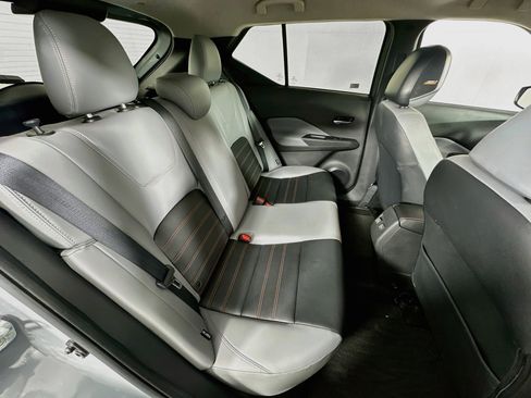 Used 2023 Nissan Kicks SR w/ SR Premium Package FWD image 26