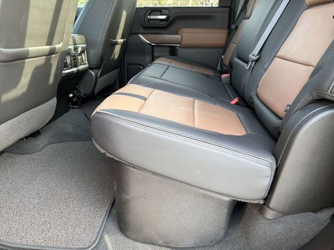 Used 2021 Chevrolet Silverado 2500 High Country w/ Z71 Off-Road Package image 17