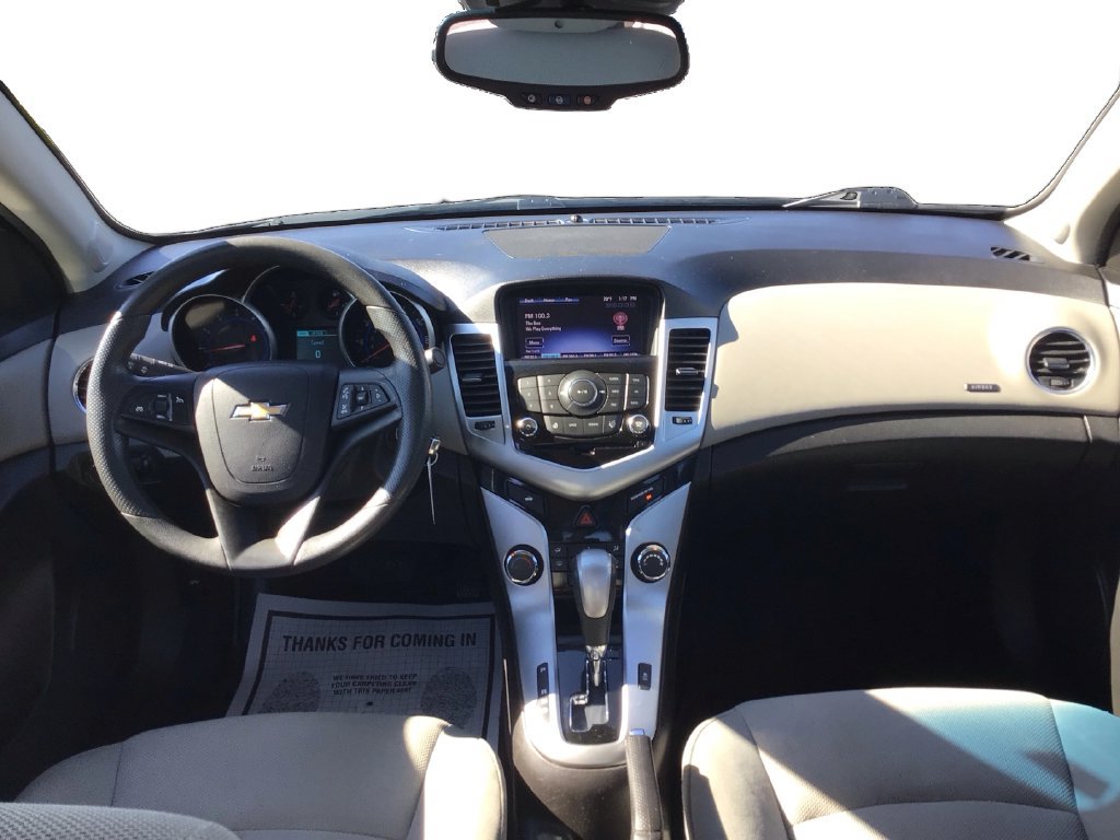 Used 2015 Chevrolet Cruze LT FWD image 22