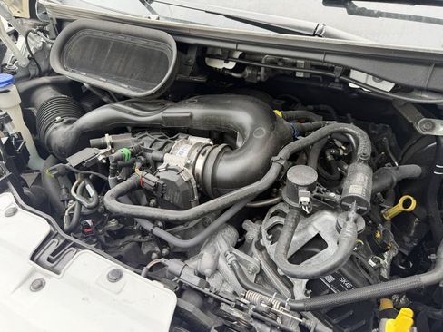 Used 2025 Ford Transit 350 XLT RWD image 32