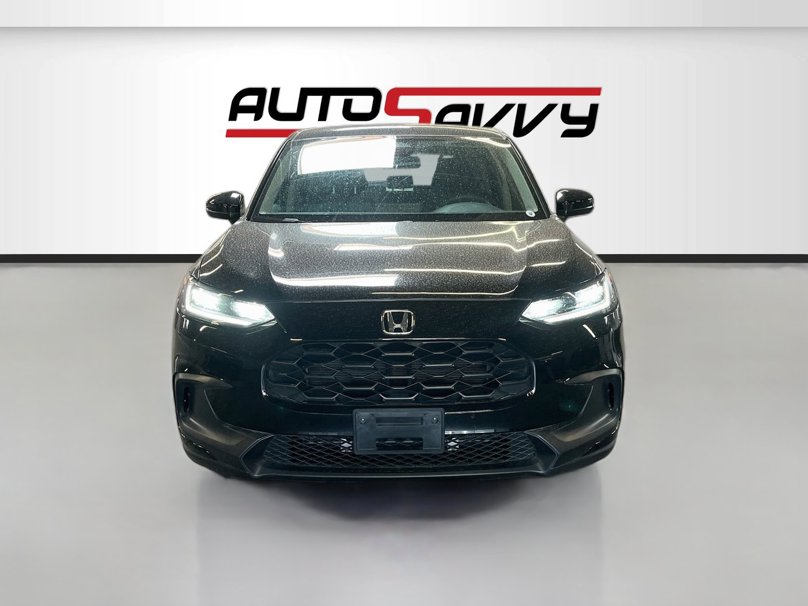 Used 2025 Honda HR-V LX image 2