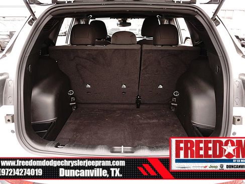 New 2025 Jeep Compass Sport image 45