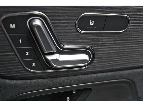 Used 2023 Mercedes-Benz GLA 45 AMG 4MATIC image 21