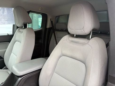 Used 2016 Chevrolet Colorado W/T w/ WT Convenience Package image 12