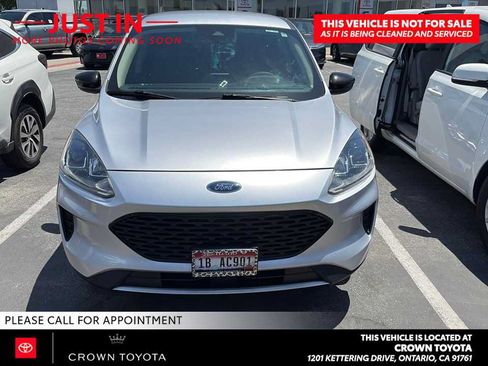 Used 2020 Ford Escape SE AWD/4WD image 2
