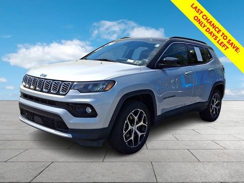 Used 2024 Jeep Compass Limited AWD/4WD image 4