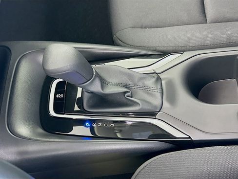 Used 2026 Toyota Corolla LE image 17