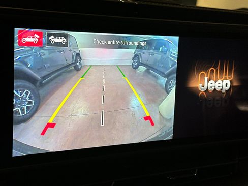 New 2024 Jeep Wrangler Sahara w/ Technology Group image 19