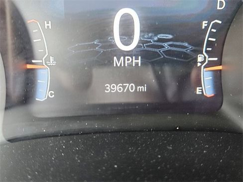 Used 2024 Jeep Compass Latitude image 24