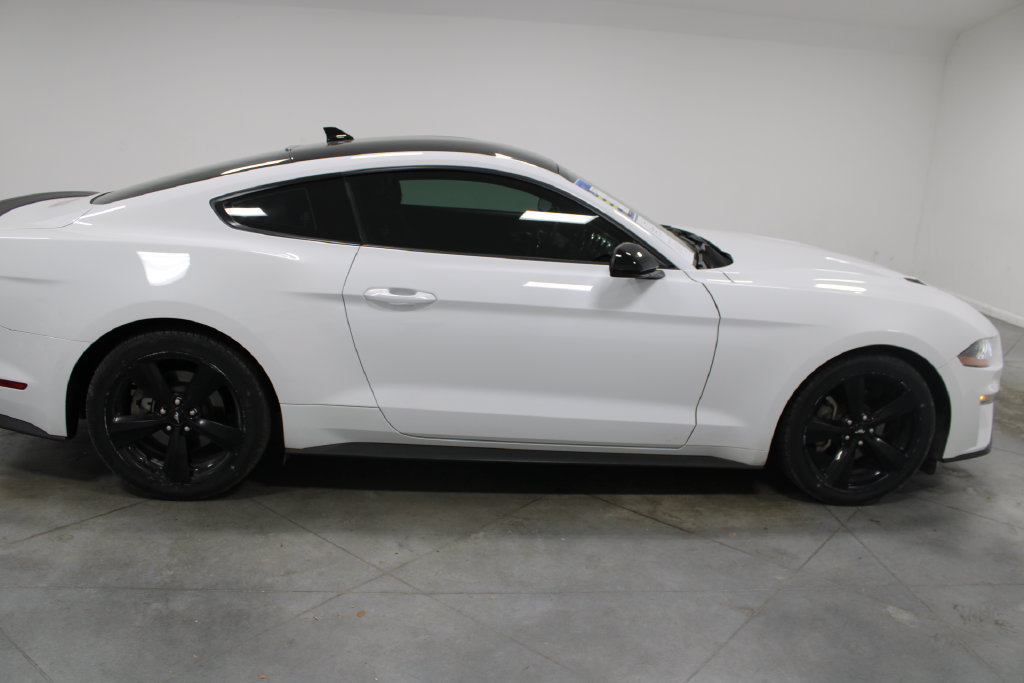 Certified 2021 Ford Mustang Coupe w/ Black Accent Package RWD image 12