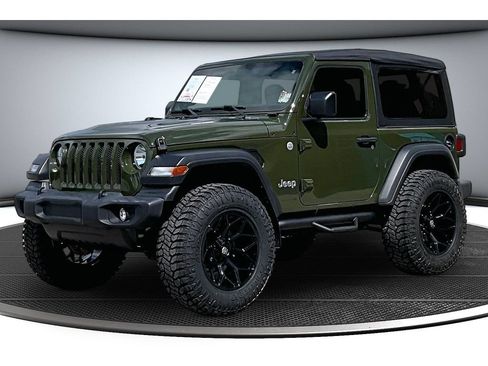 Used 2021 Jeep Wrangler Sport AWD/4WD image 16