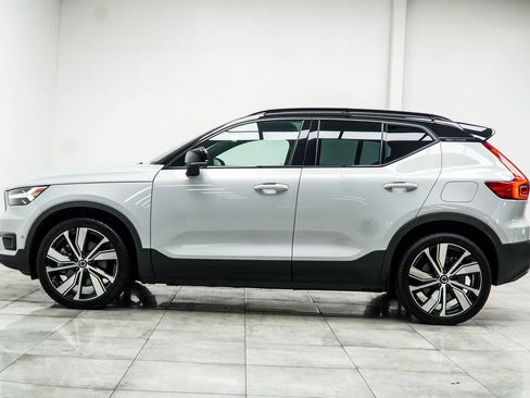 Used 2022 Volvo XC40 P8 Recharge Ultimate AWD/4WD image 10
