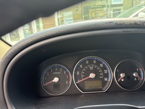 Used 2007 Hyundai Santa Fe Limited FWD image 4