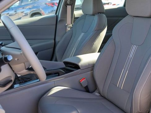 New 2026 Hyundai Elantra SEL Sport Premium FWD image 10
