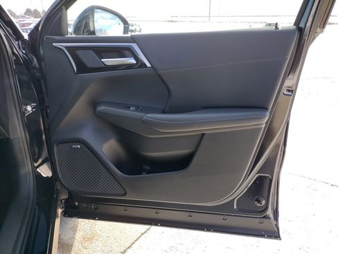 New 2026 Mitsubishi Outlander SE image 30