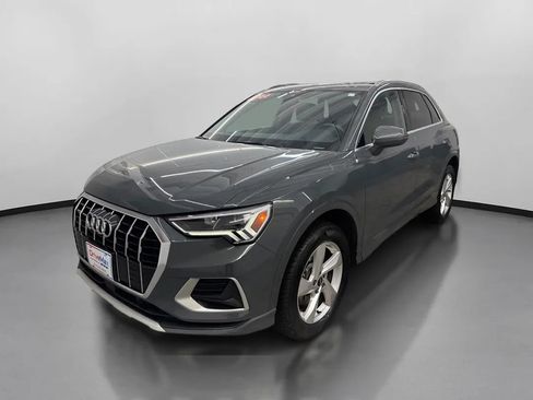 Used 2022 Audi Q3 2.0T Premium Plus AWD/4WD image 4
