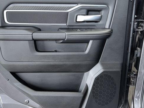 New 2026 RAM 3500 Big Horn AWD/4WD image 37