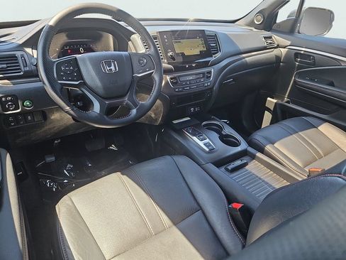 Certified 2023 Honda Passport TrailSport image 11