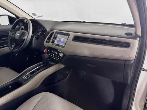 Certified 2021 Honda HR-V EX image 36