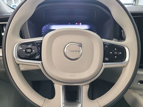 New 2026 Volvo XC60 T8 Ultra w/ Protection Package Premier AWD/4WD image 20