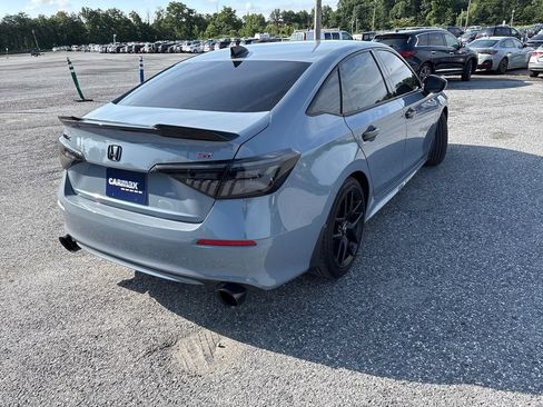 Used 2023 Honda Civic Si image 4