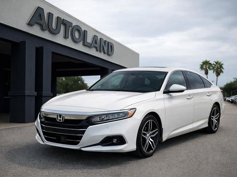 Used 2022 Honda Accord Touring image 1