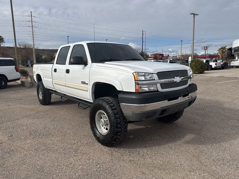 Used 2004 Chevrolet Silverado 2500 LS image 3