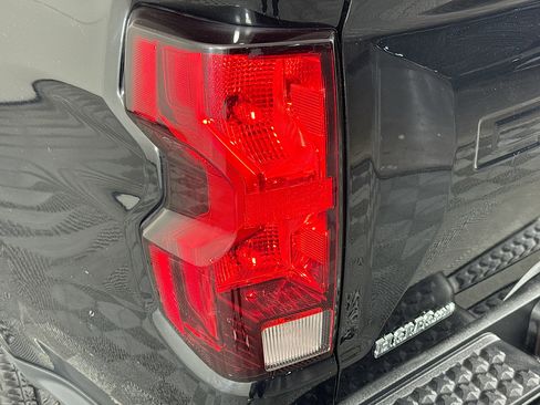 Used 2023 Chevrolet Colorado W/T image 51