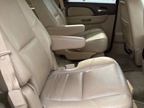 Used 2014 Chevrolet Tahoe LTZ image 42