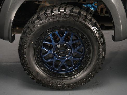 Used 2017 Ford F150 Raptor w/ Equipment Group 801A Mid AWD/4WD image 28