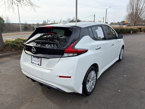Used 2024 Nissan Leaf S image 7