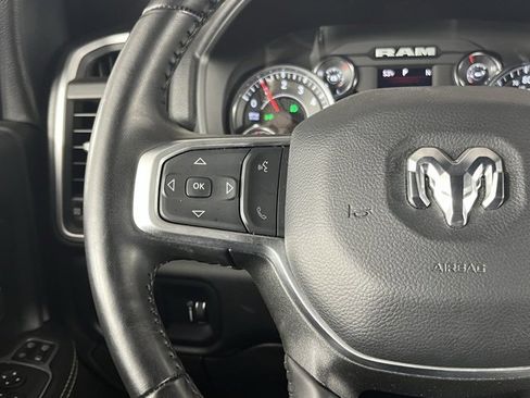 Used 2024 RAM 2500 Big Horn w/ Sport Appearance Package image 16