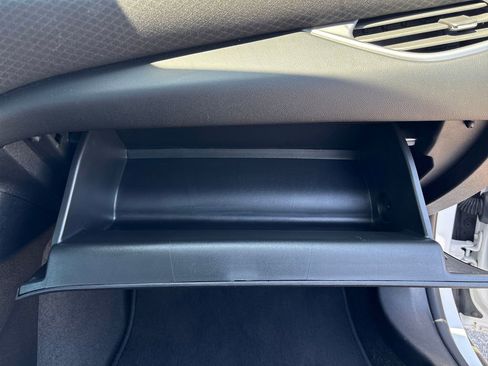 Used 2025 Chevrolet Malibu LT FWD image 33