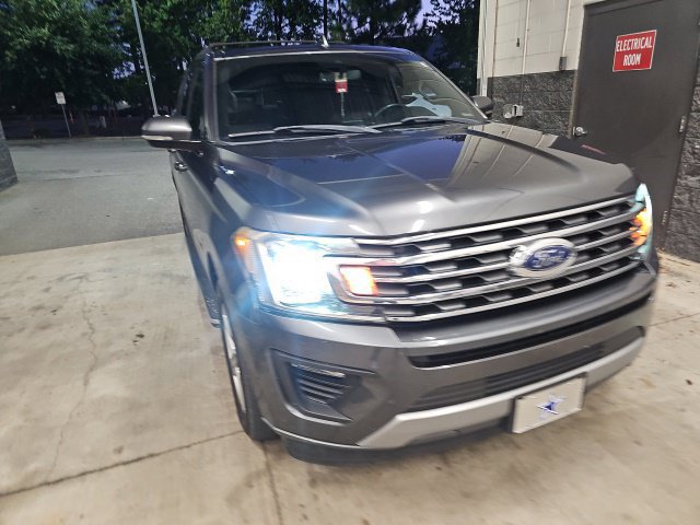 Used 2020 Ford Expedition XLT w/ Equipment Group 202A RWD image 14