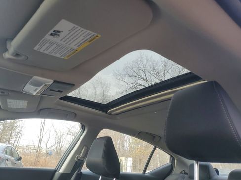 Used 2022 Nissan Altima 2.5 SV w/ SV Premium Package image 12