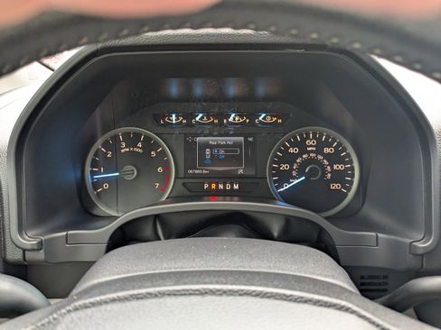 Used 2018 Ford F150 XLT w/ Equipment Group 302A Luxury AWD/4WD image 31