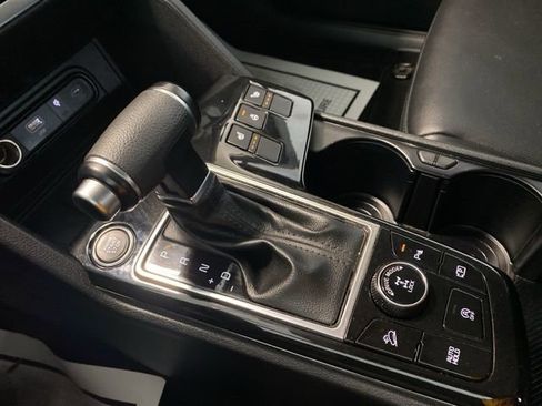 Used 2023 Kia Sportage EX image 19