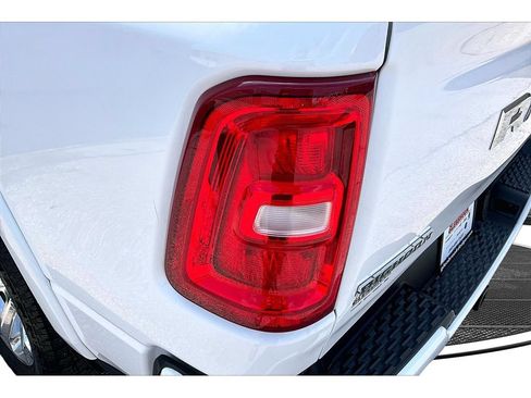 Used 2025 RAM 1500 Big Horn AWD/4WD image 37