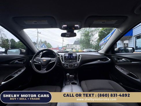 Used 2020 Chevrolet Malibu LT FWD image 18