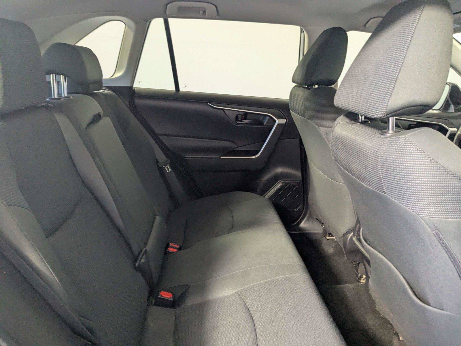 Certified 2024 Toyota RAV4 LE AWD/4WD image 27