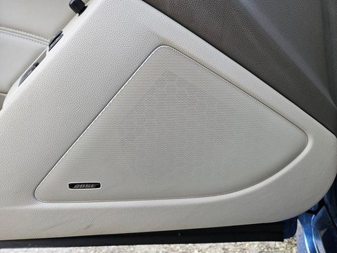 Used 2011 INFINITI G37 Journey w/ Premium Pkg image 35