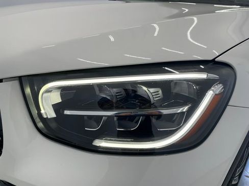 Used 2022 Mercedes-Benz GLC 300 4MATIC Coupe image 31