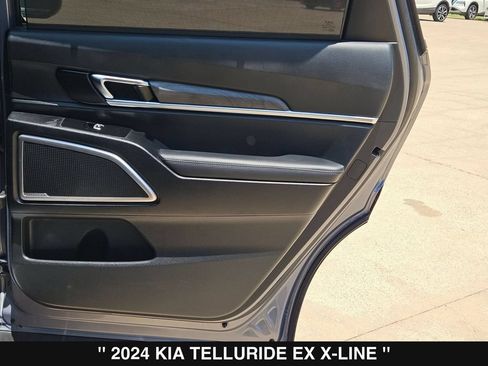 Used 2024 Kia Telluride EX X-Line AWD/4WD image 31
