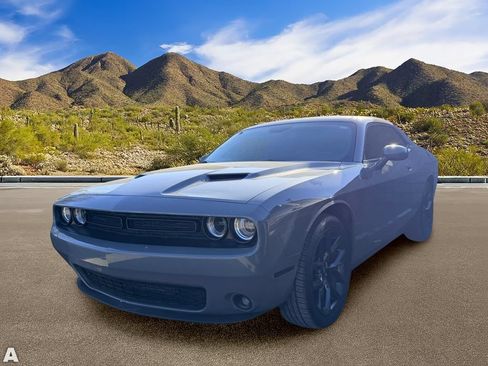 Used 2023 Dodge Challenger SXT w/ Blacktop Package RWD image 2