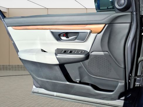 Used 2022 Honda CR-V EX image 26