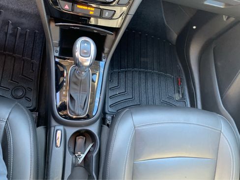 Used 2017 Buick Encore Essence image 20