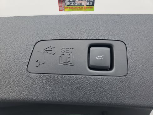 New 2026 Lincoln Corsair Premiere image 30