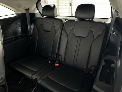 Used 2023 Kia Sorento SX AWD/4WD image 33