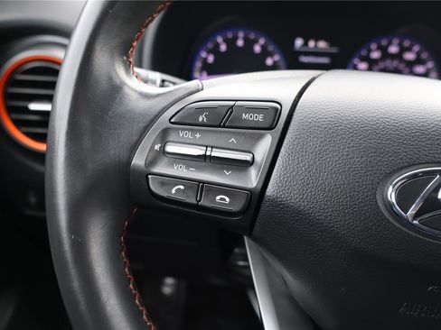 Used 2020 Hyundai Kona Limited image 17