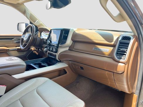 Used 2021 RAM 1500 Laramie AWD/4WD image 27